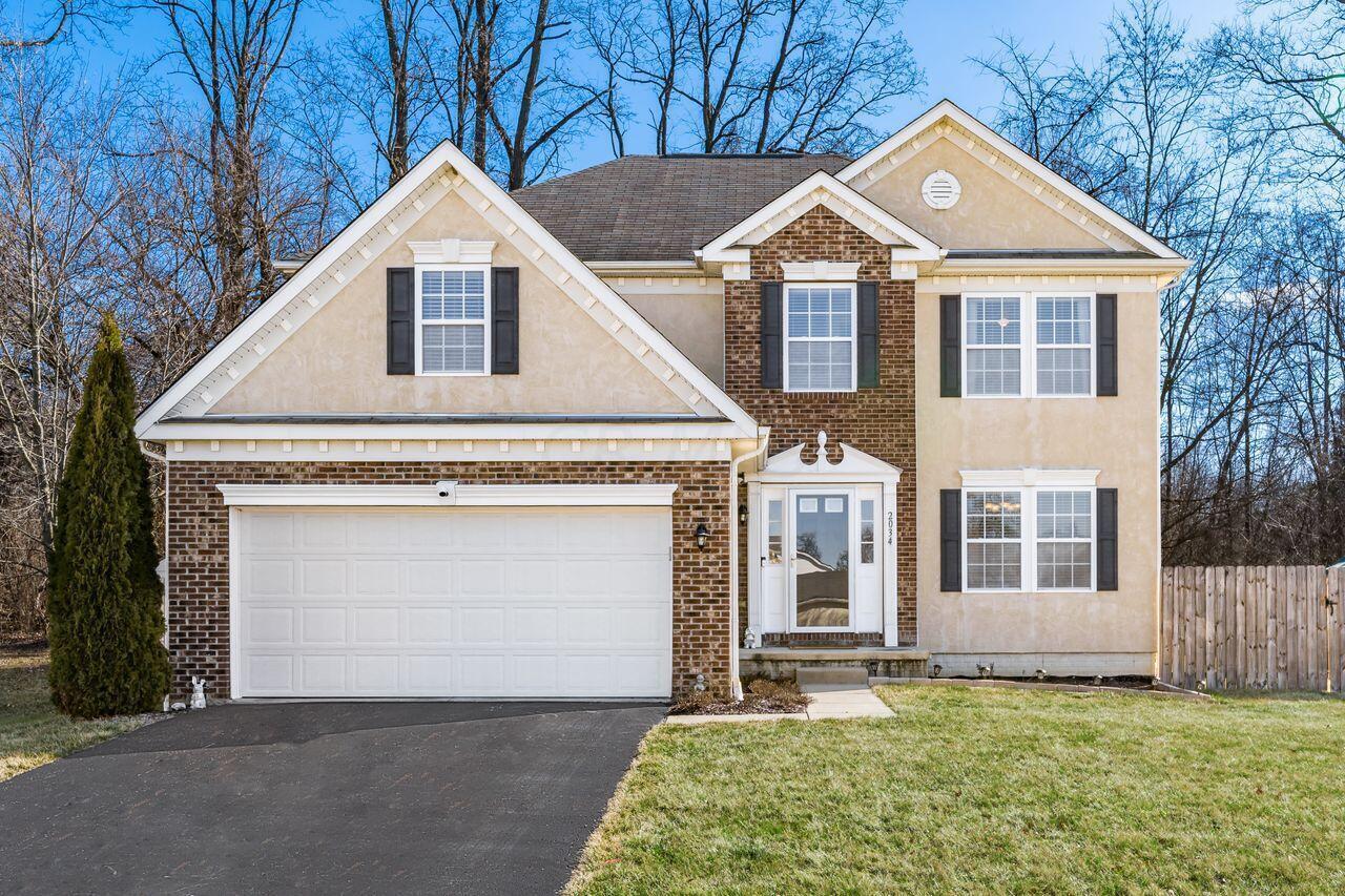 Property Photo: 2034 Ravine Way OH 43068