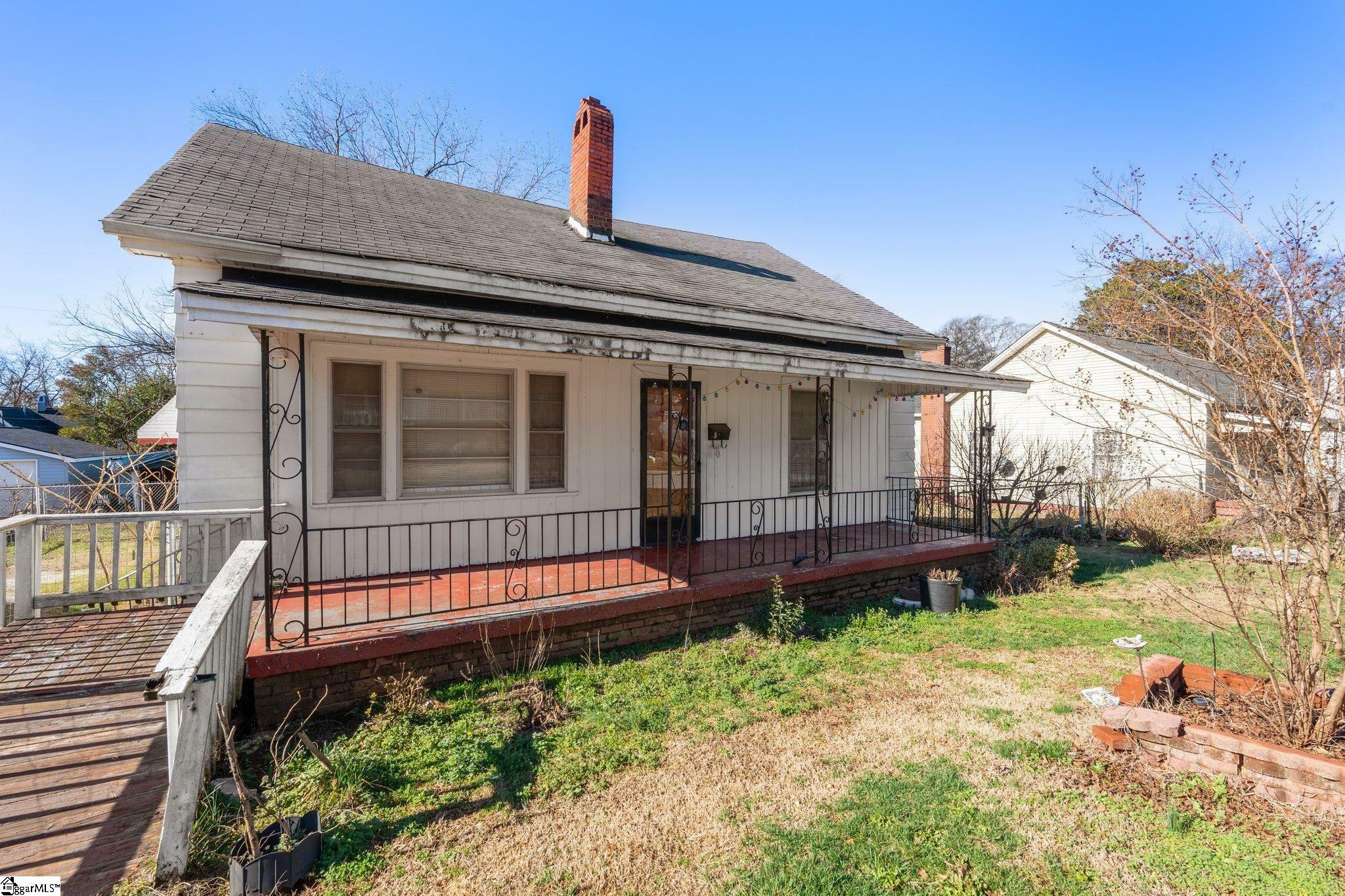 Property Photo:  5 Furman Street  SC 29611 