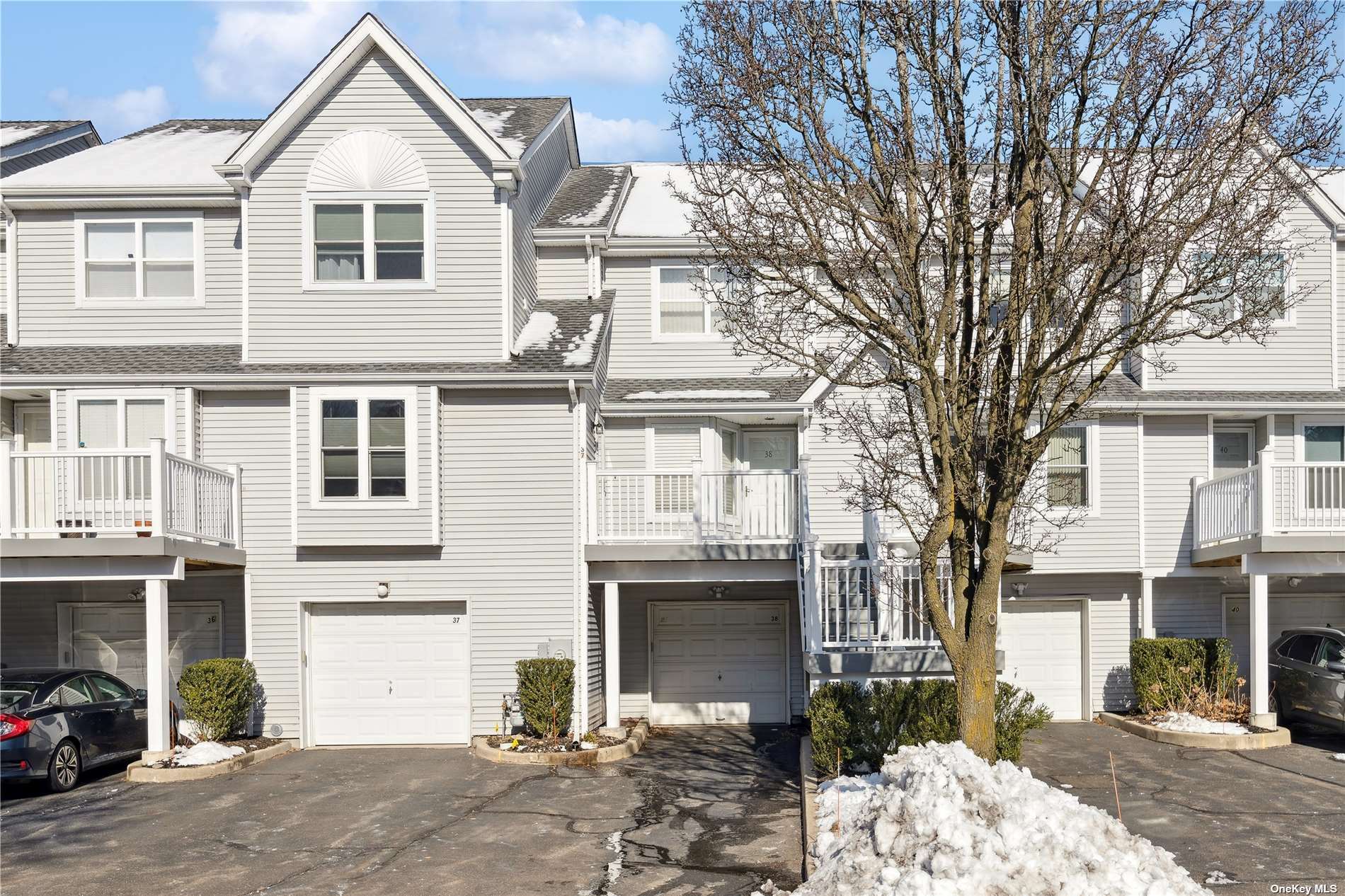 Property Photo: 38 Leeward Lane 38 NY 11777