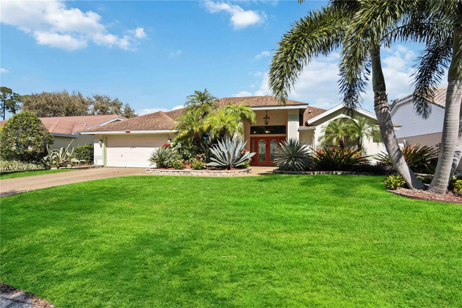 Property Photo: 5317 Gardens Drive FL 34243