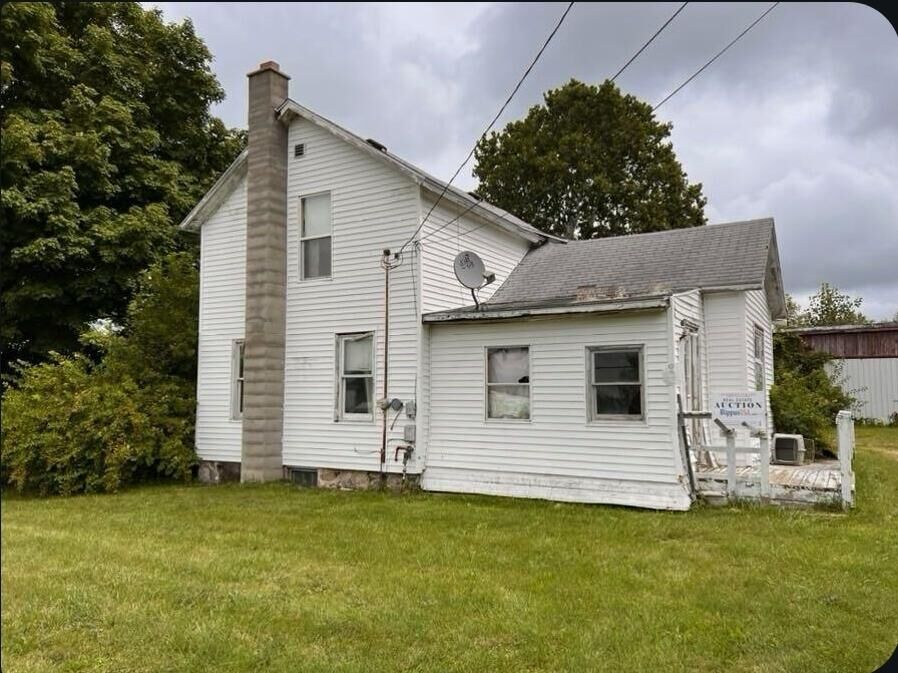 Property Photo:  1873 Eden Road  MI 48854 