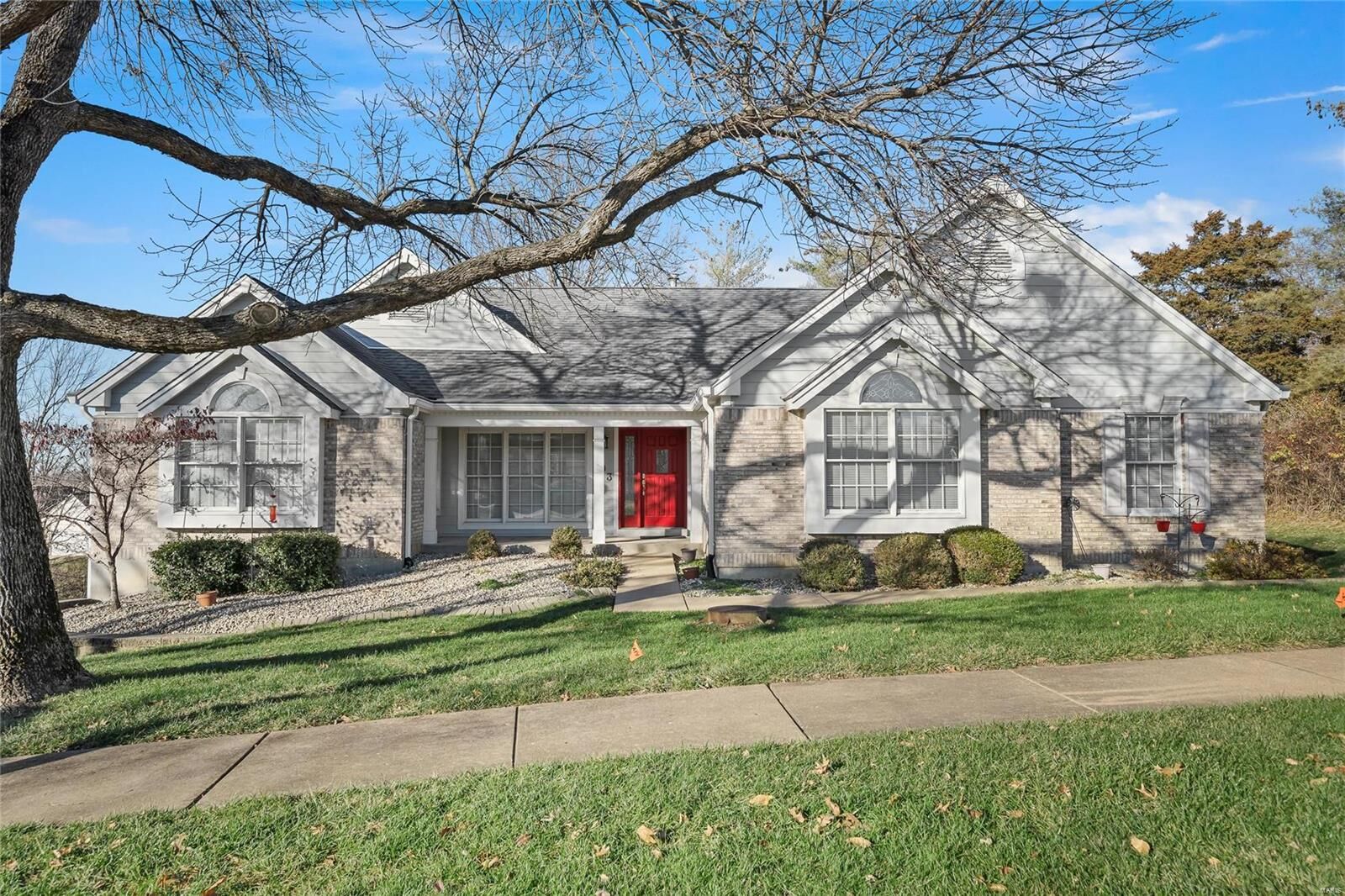 Property Photo:  703 Carman Meadows Drive  MO 63021 