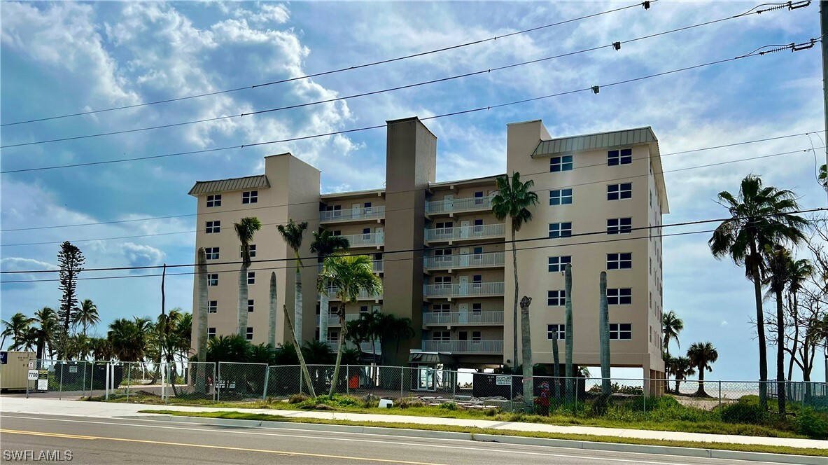 7700 Estero Boulevard Ph3  Fort Myers Beach FL 33931 photo