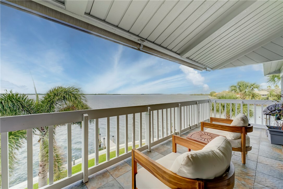 Property Photo:  1776 Mooringline Drive Phb  FL 32963 