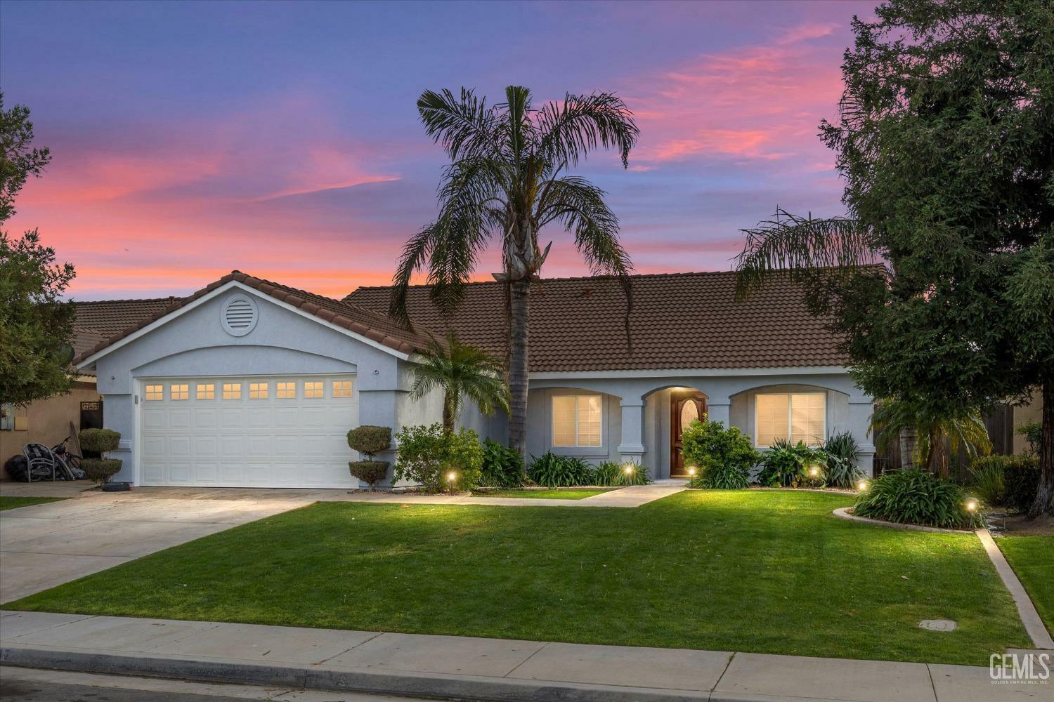 Property Photo:  4117 Silver Maple Court  CA 93313 