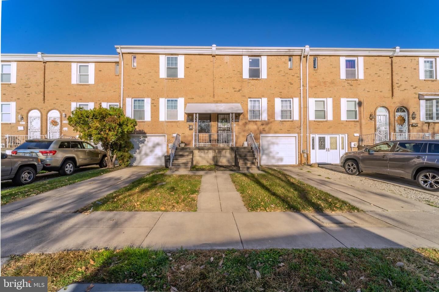 Property Photo:  8107 Lindbergh Boulevard  PA 19153 