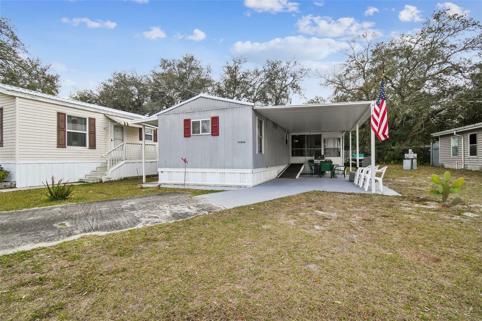 Property Photo:  34888 Major Dade Drive  FL 33523 