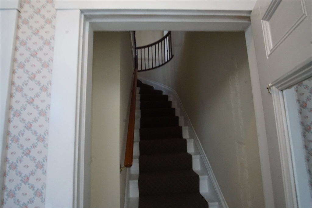 Property Photo: 7 Florence Terrace 2 MA 02472