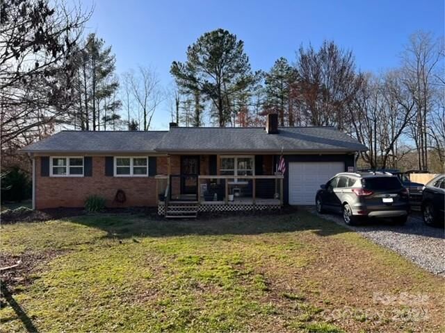 Property Photo: 160 Hannah Road NC 28625