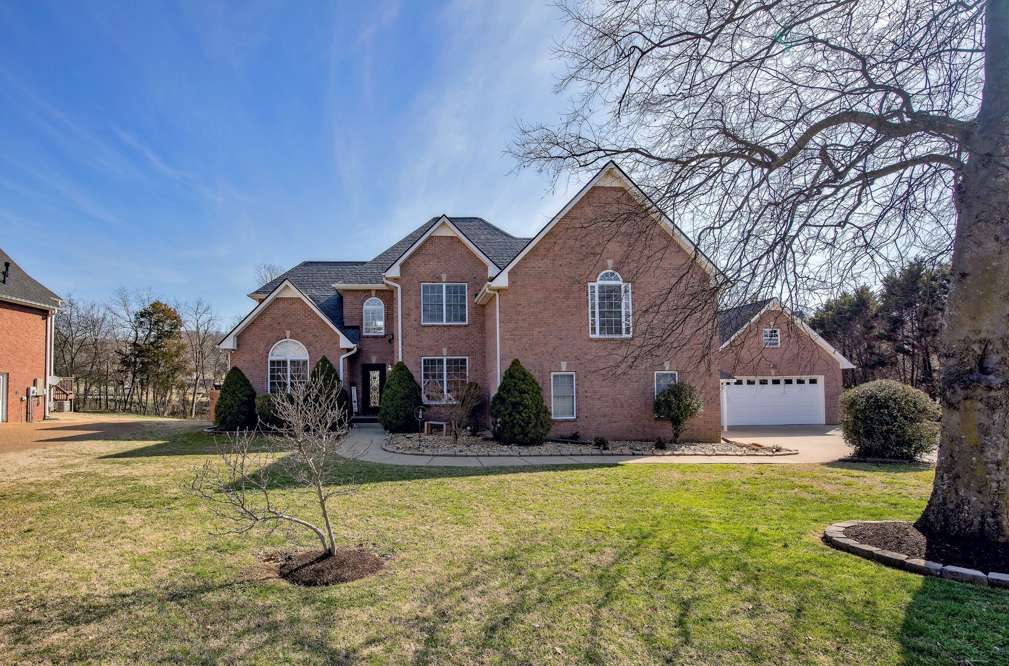 Property Photo:  103 S Wynridge Way  TN 37072 