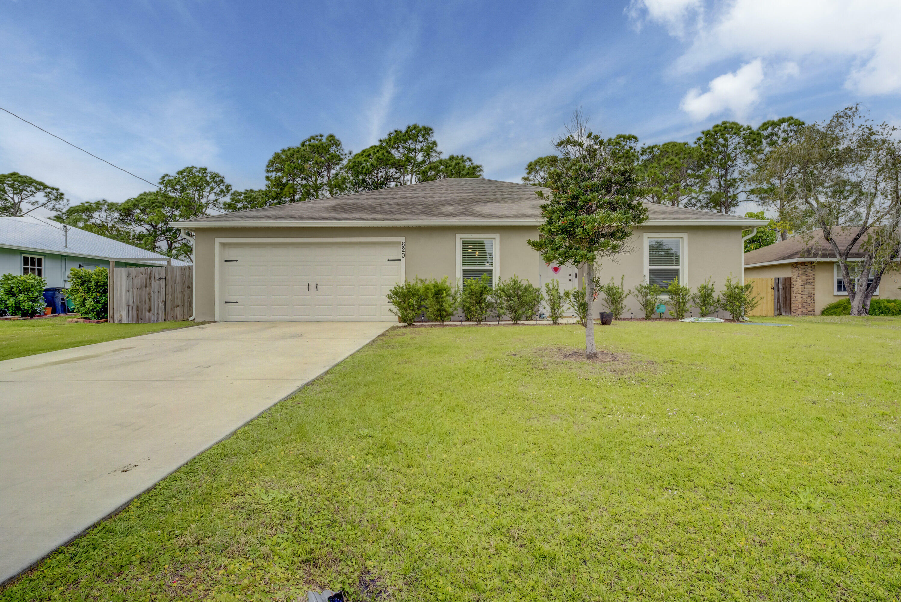 Property Photo:  620 NW Kingston Street  FL 34983 