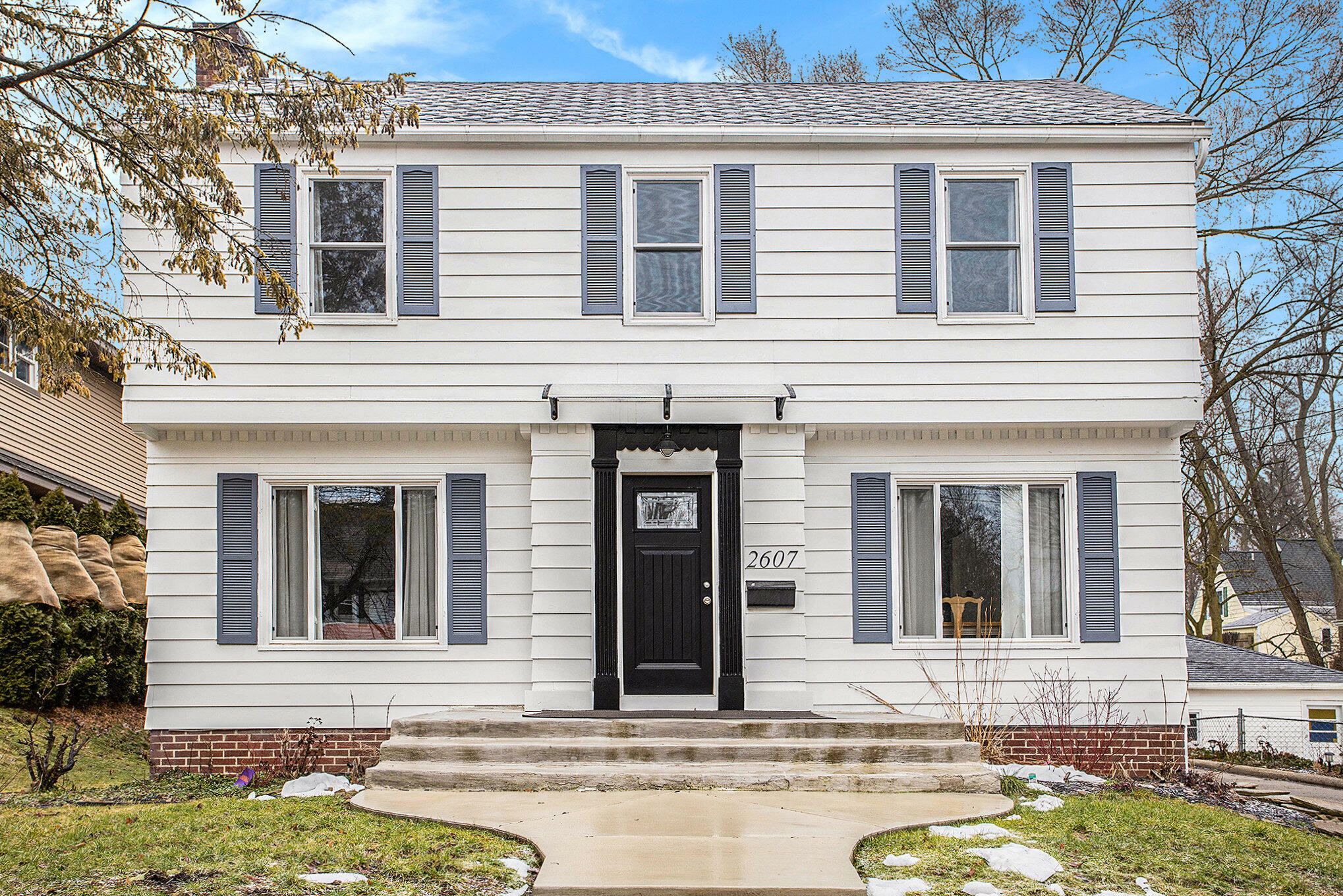 Property Photo:  2607 S Rose Street  MI 49001 