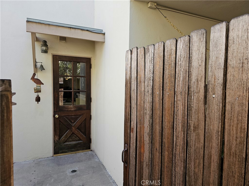 Property Photo:  526 Park Avenue D  CA 92662 