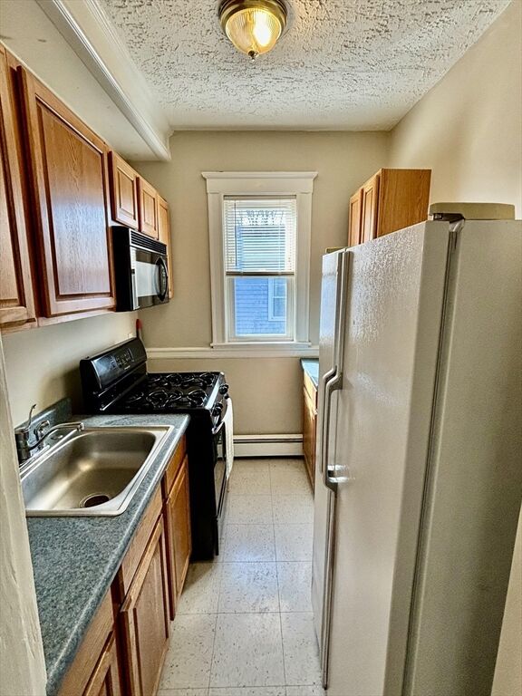 Property Photo:  35-A Tudor St 3  MA 01902 
