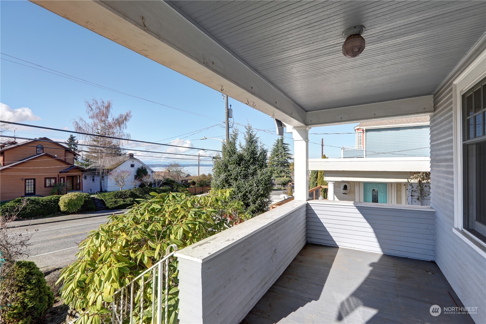 Property Photo: 7564 California Avenue SW WA 98136