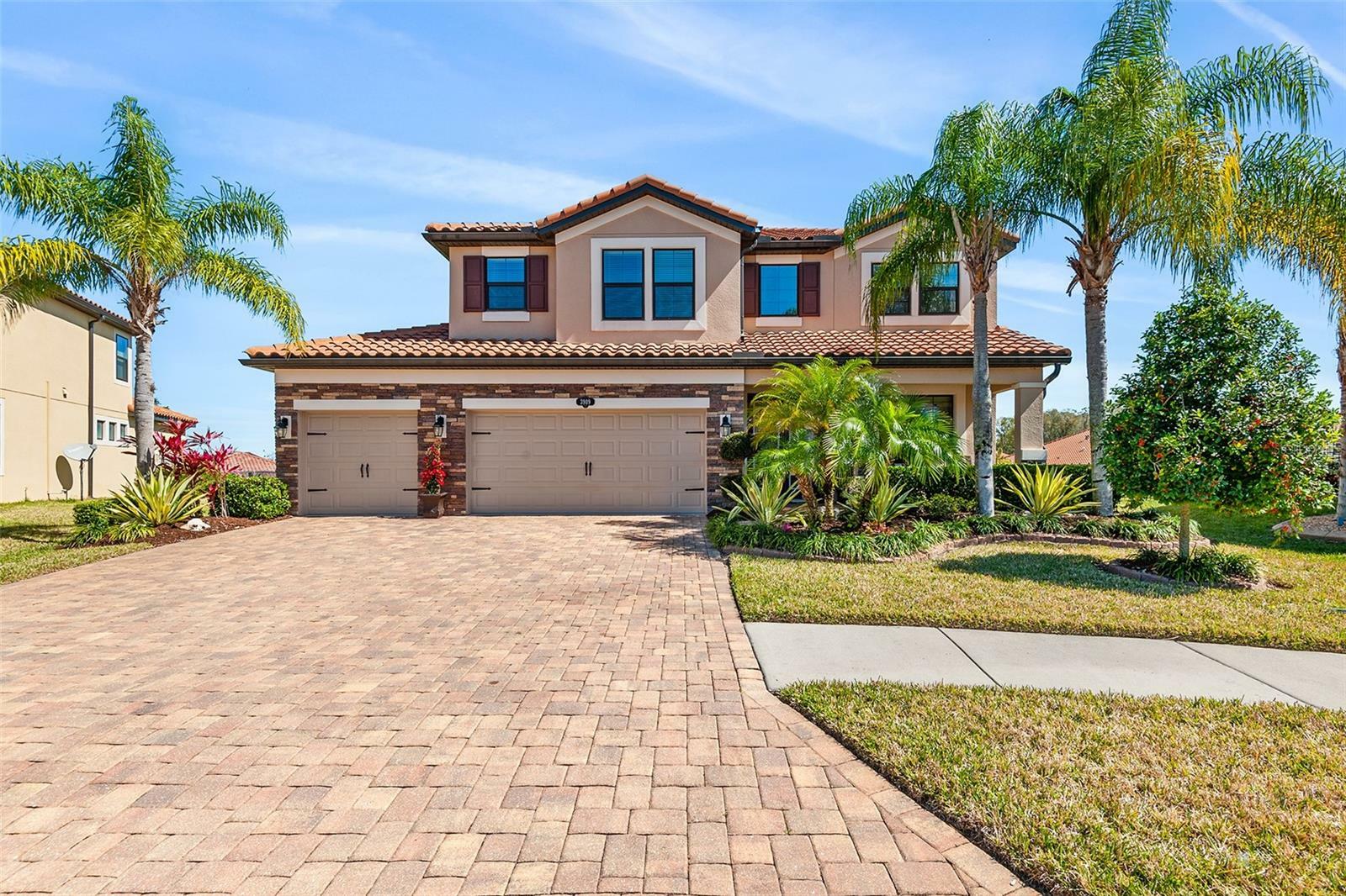 Property Photo:  3909 Aquilla Drive  FL 33810 