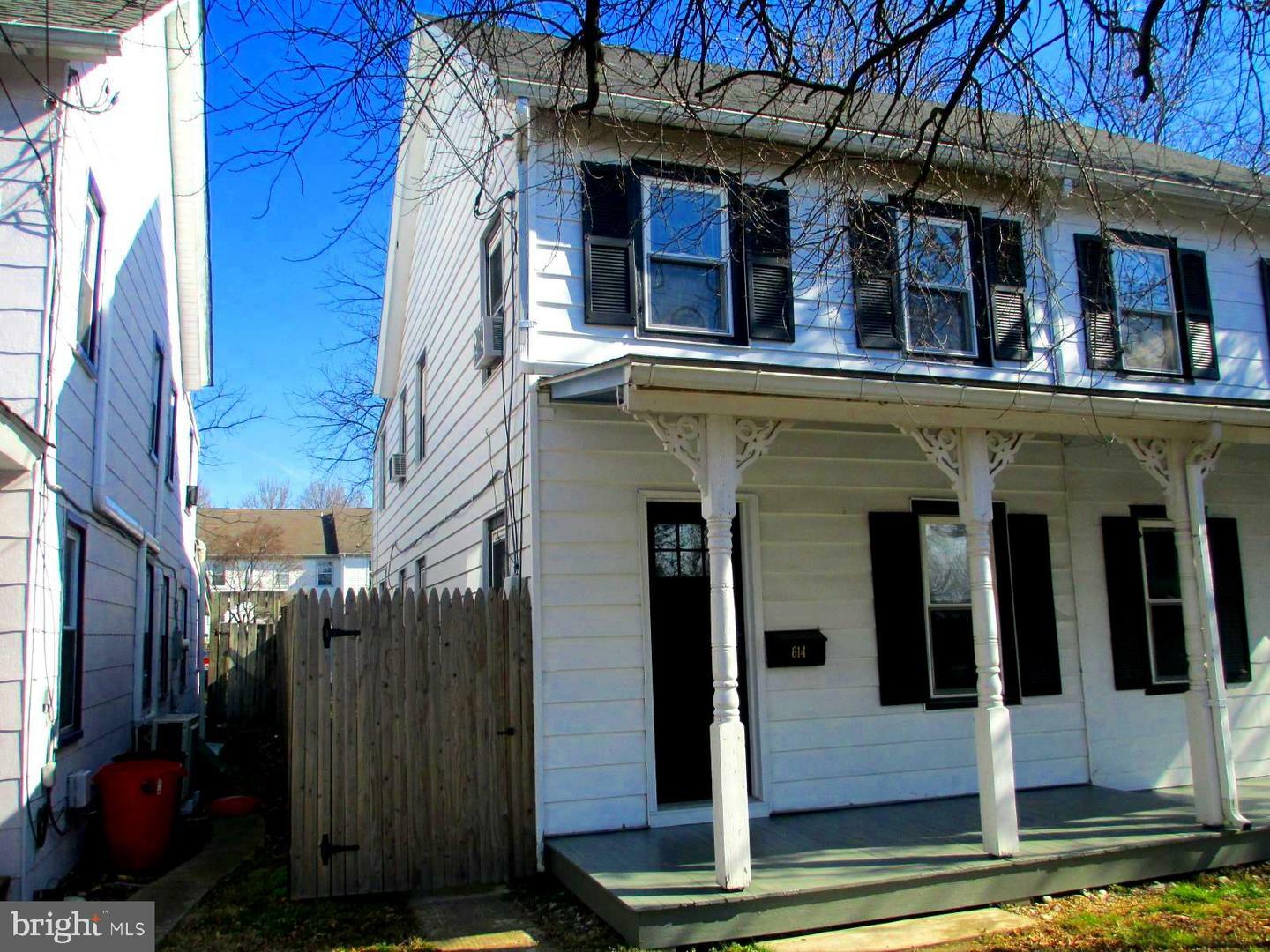 614 High Street  Chestertown MD 21620 photo