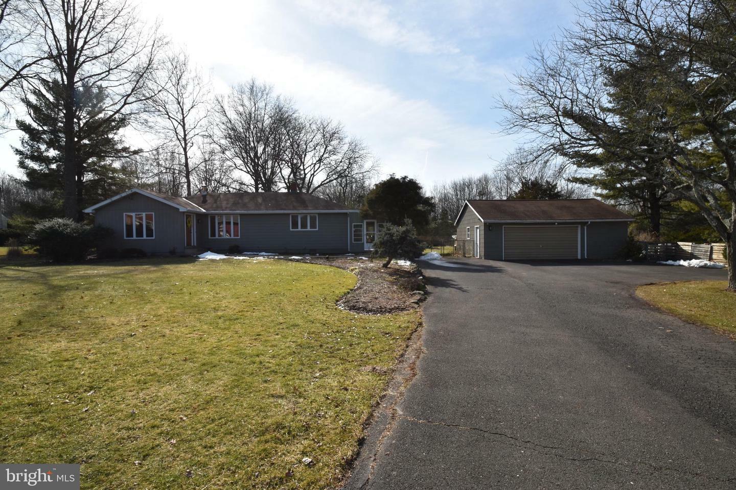 Property Photo:  112 Rocky Ridge Road  PA 18951 