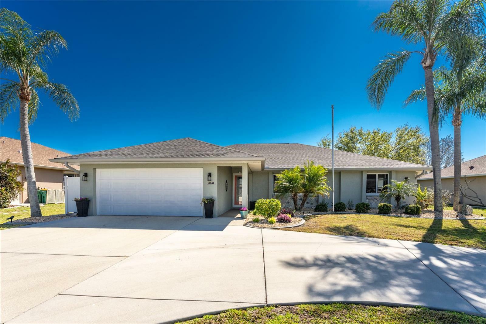 Property Photo: 25059 Palisade Road FL 33983
