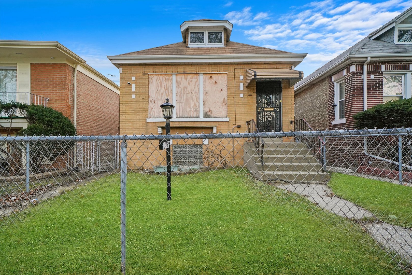 Property Photo:  339 W 101st Street  IL 60628 