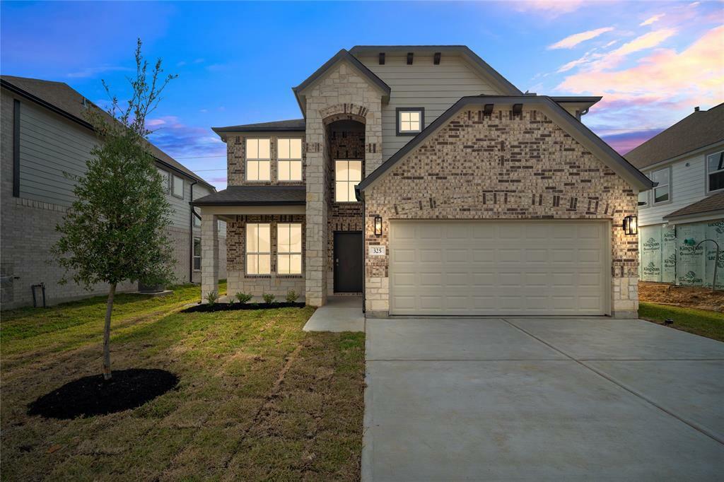 Property Photo:  325 Spruce Oak Lane  TX 77445 