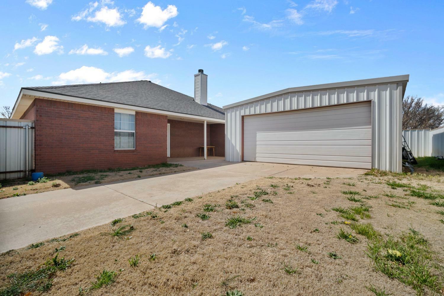 Property Photo:  6802 87th Street  TX 79416 