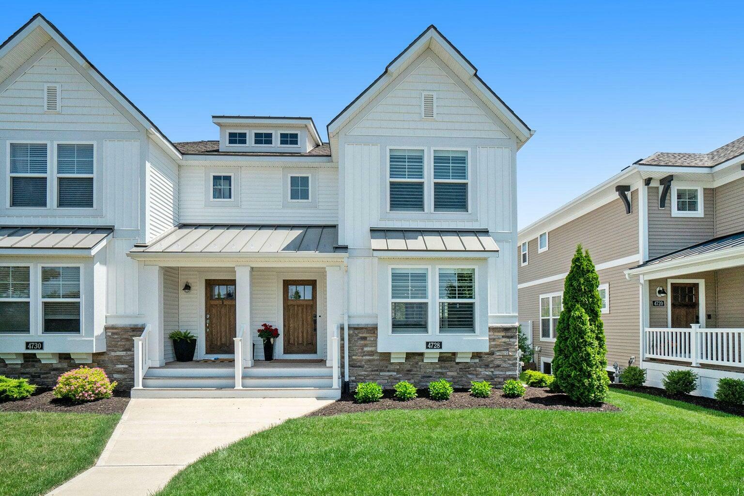 4728 Macatawa Legends Boulevard  Holland MI 49424 photo