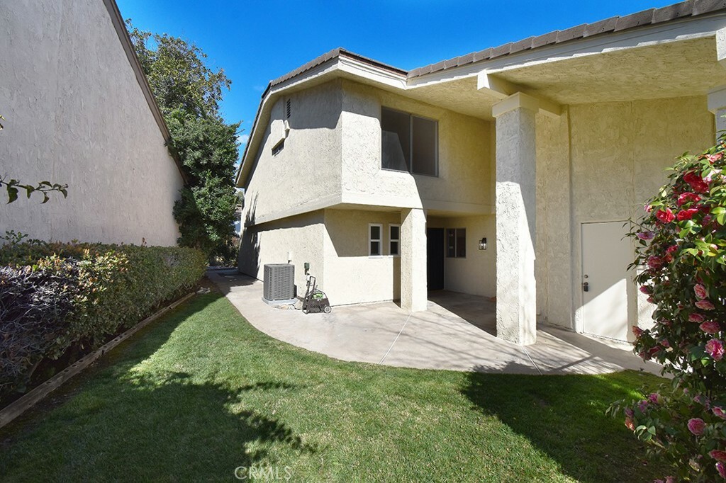 Property Photo:  1325 N North Hills Drive  CA 91784 