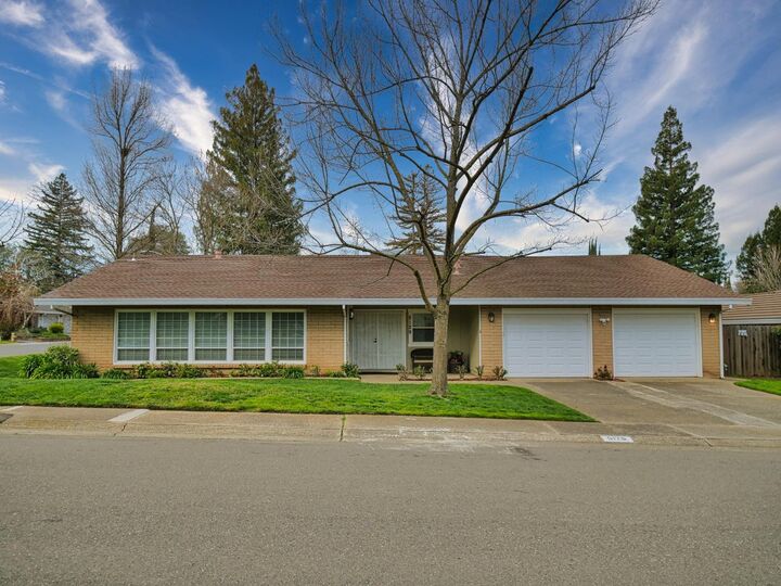 5129 Molakini Court  Fair Oaks CA 95628 photo