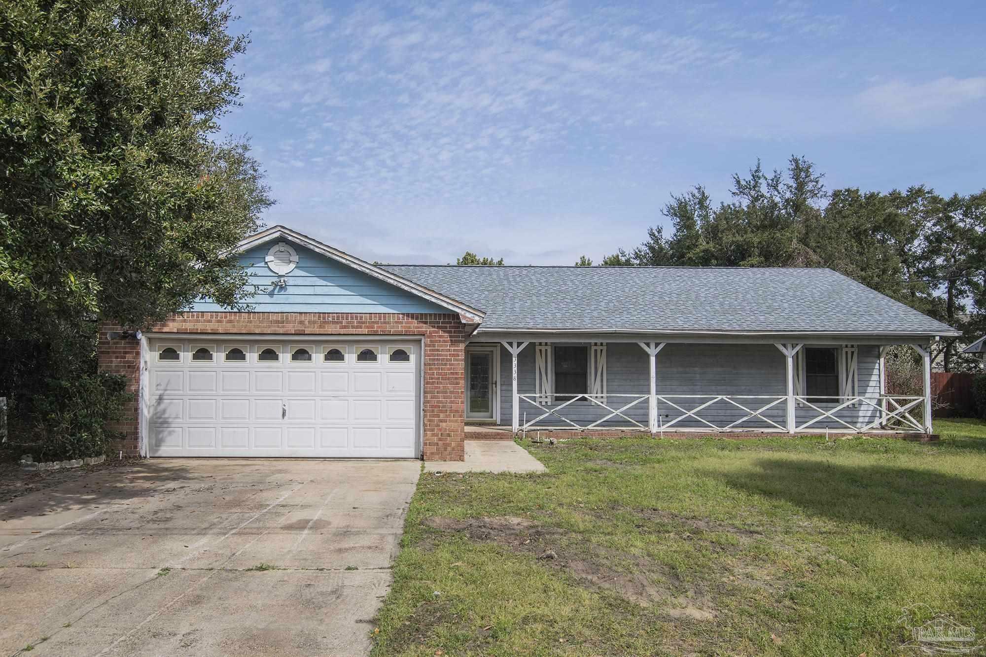 Property Photo:  3338 Santa Rosa Dr  FL 32563 