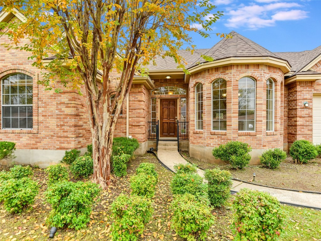 Property Photo:  13220 Villa Park Drive  TX 78729 