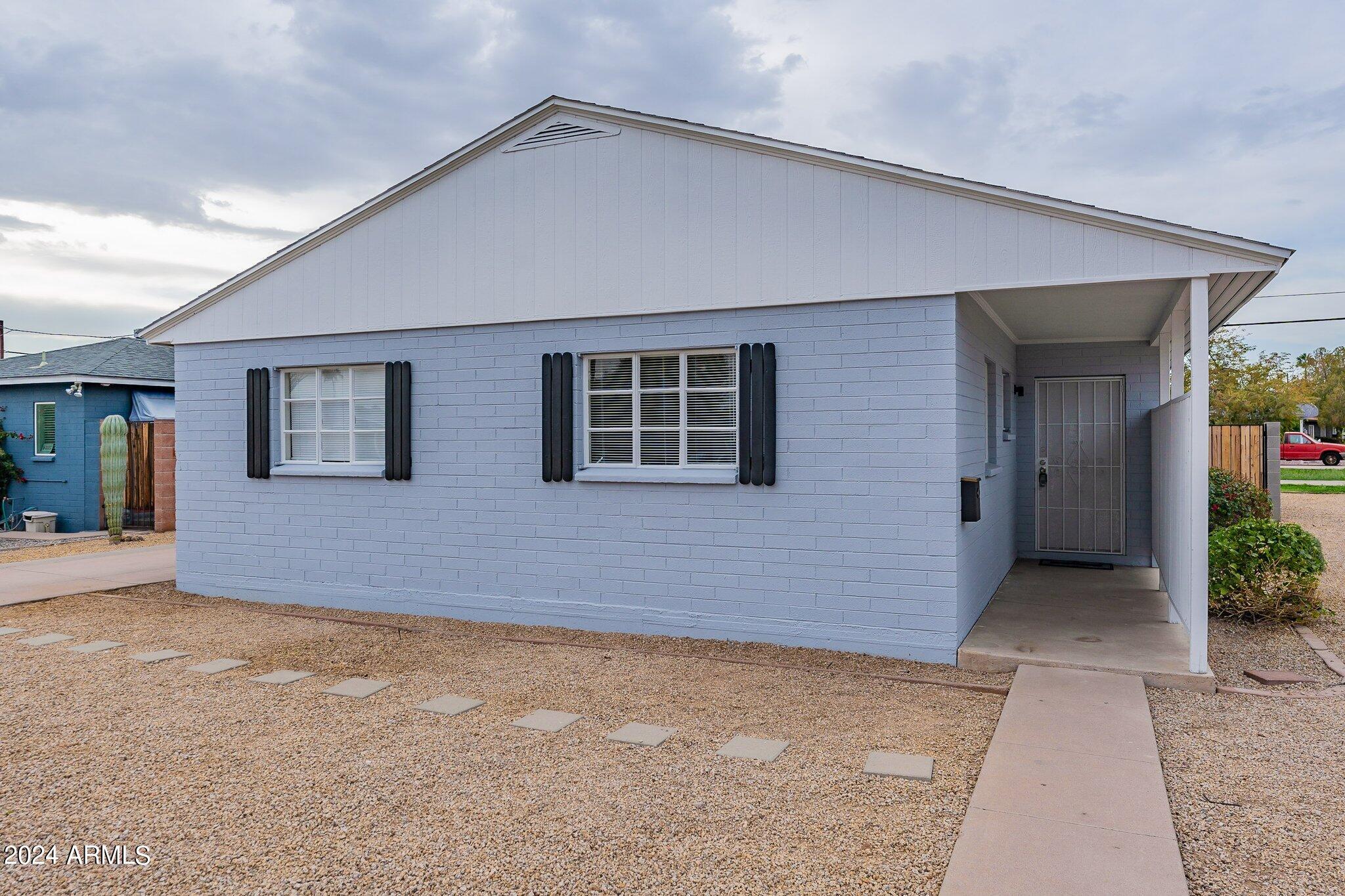 Property Photo: 1006 W Campbell Avenue AZ 85013