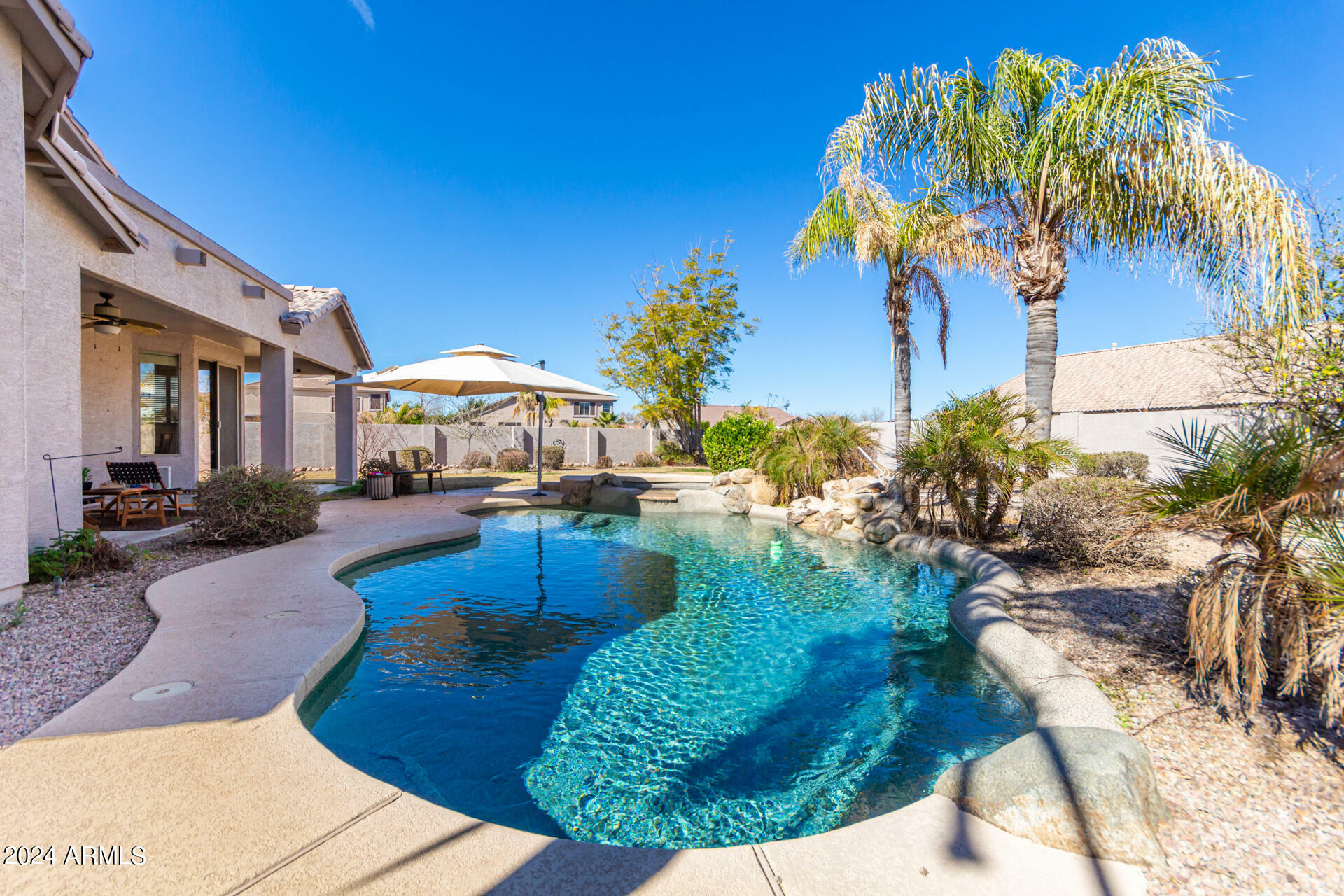 Property Photo:  2756 E Hazeltine Way  AZ 85249 