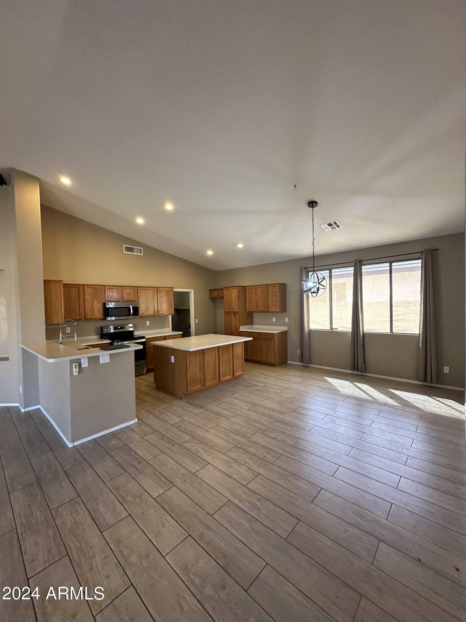 Property Photo:  5818 W Alice Avenue  AZ 85302 