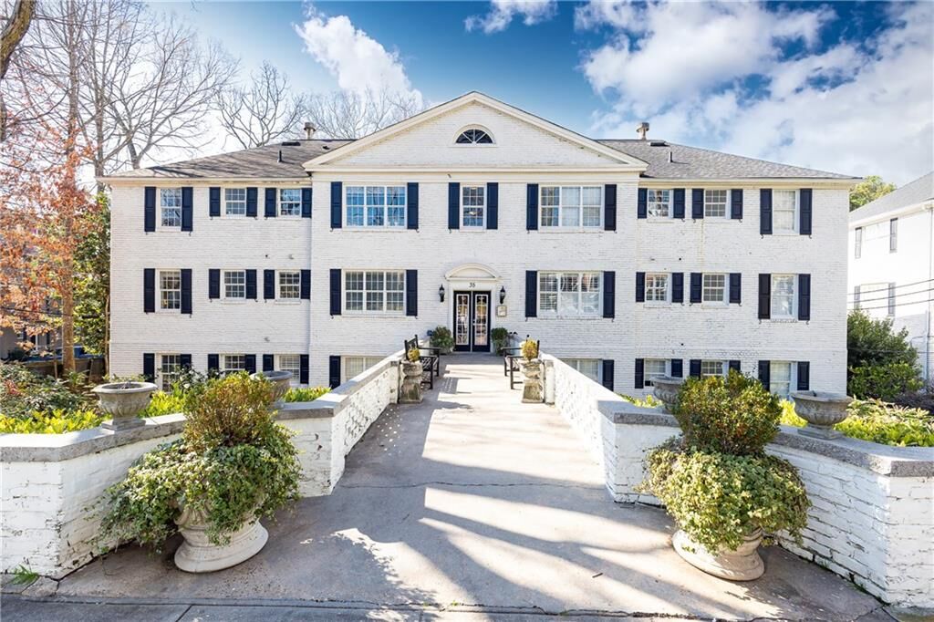 Property Photo: 35 Sheridan Drive NE 4 GA 30305