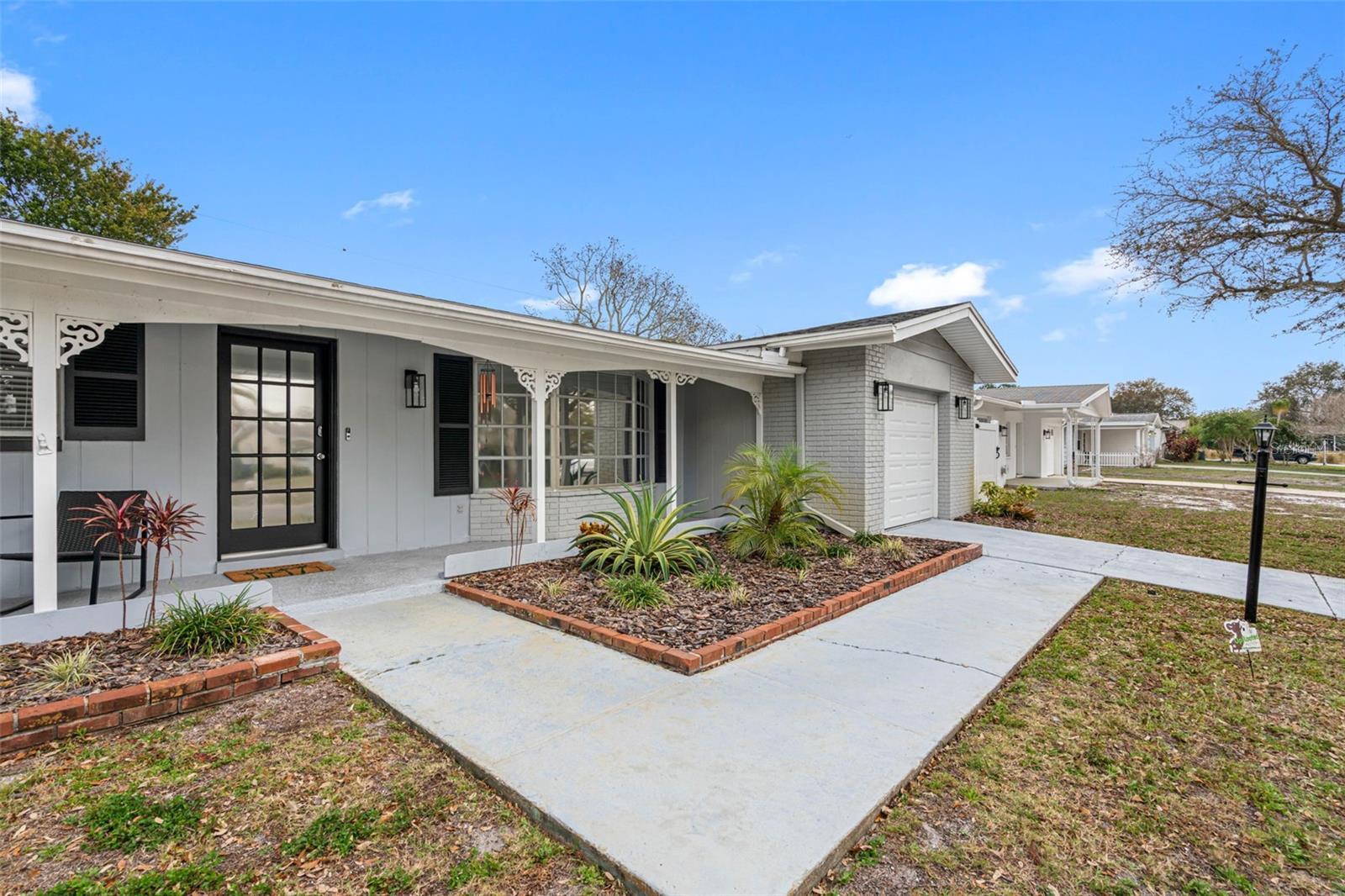 Property Photo: 2054 High Ridge Drive FL 33763
