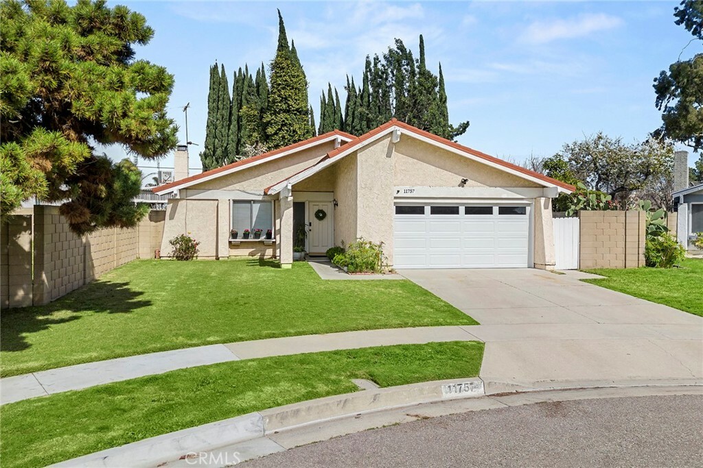 Property Photo:  11757 Buford St  CA 90703 