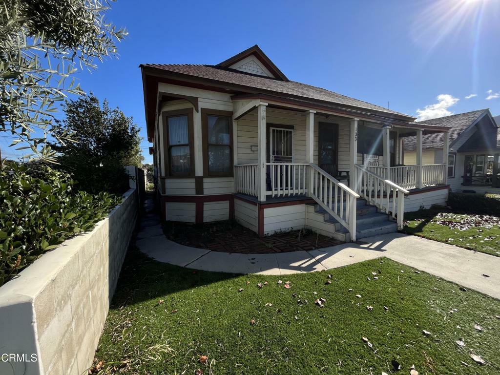 Property Photo:  133 S 10th Street  CA 93060 