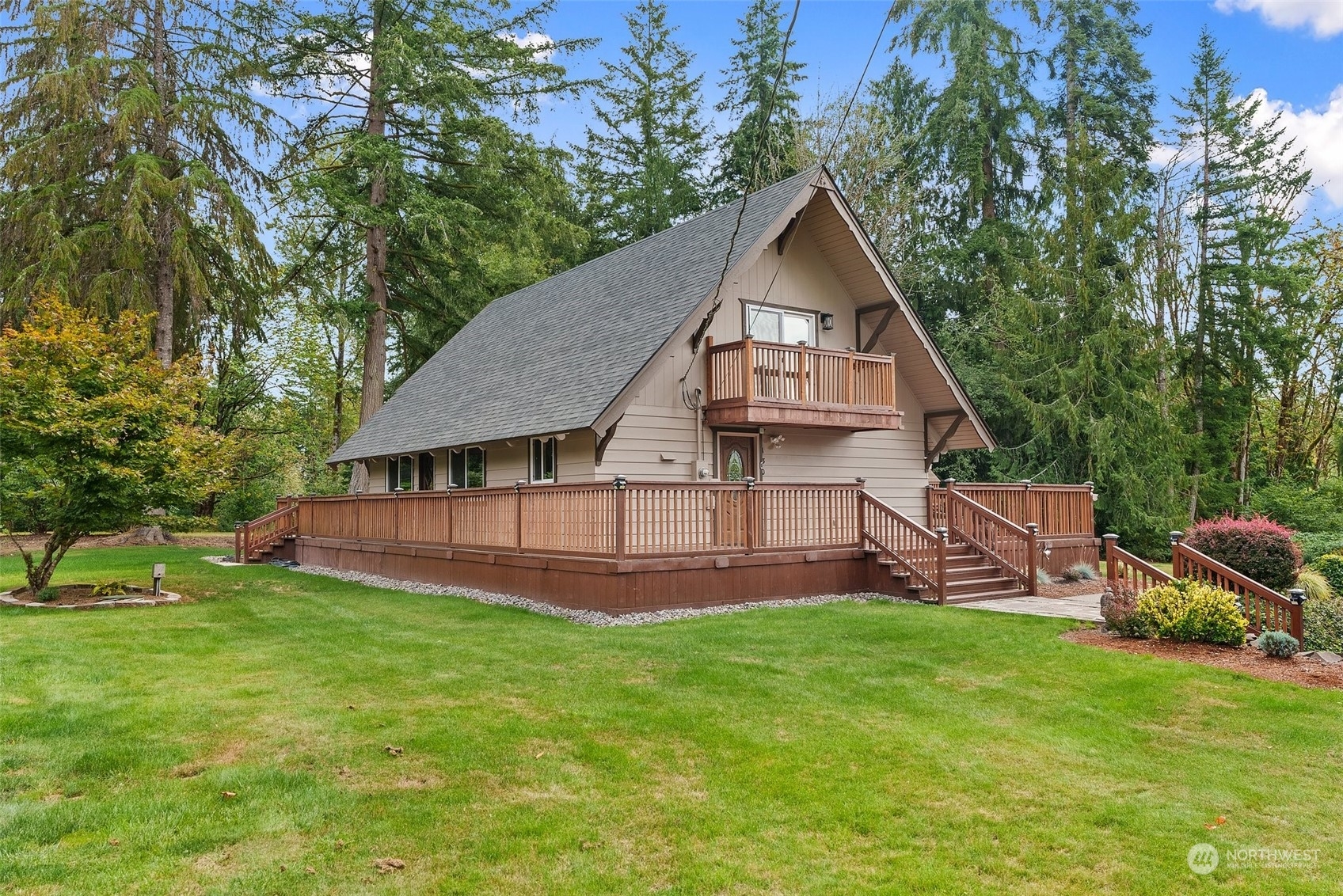 Property Photo:  130 Chief Kiona Road  WA 98585 