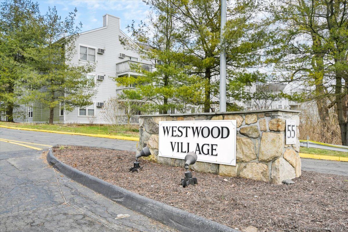 Property Photo: 55 Mill Plain Road 5-4 CT 06811