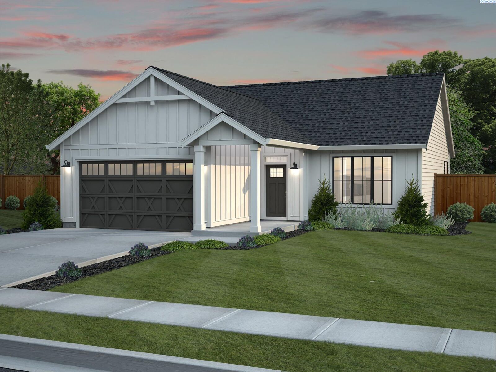 Property Photo:  410 Pearl Ave  WA 98930 