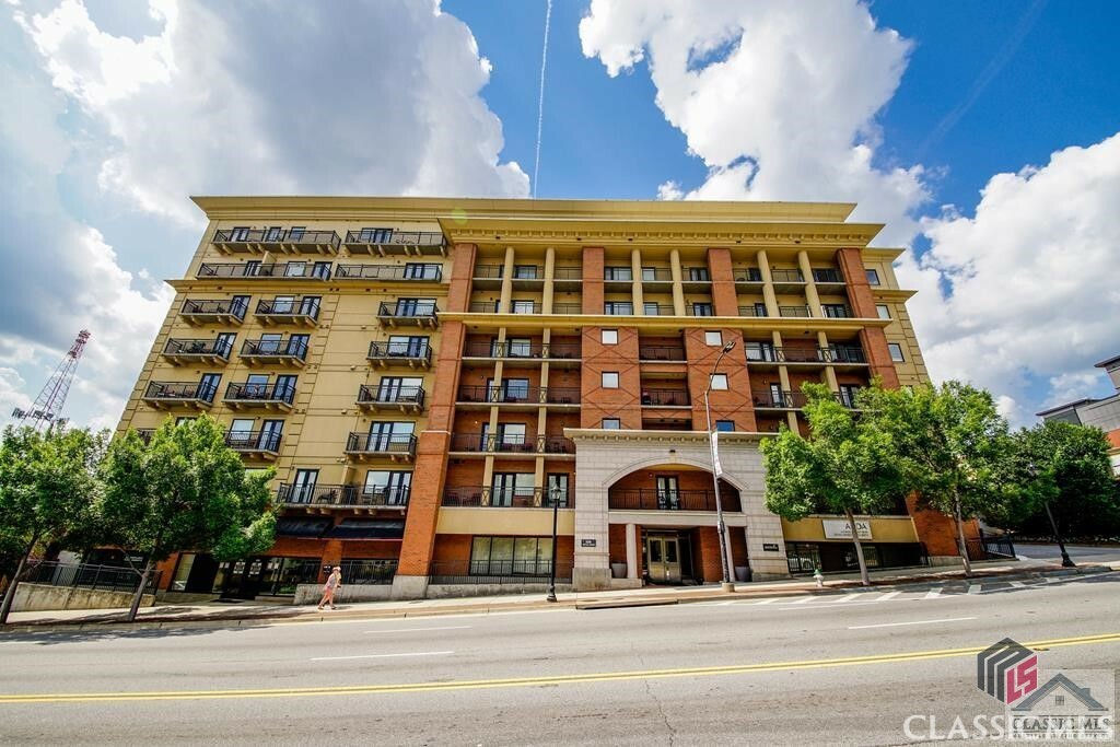 Property Photo:  250 W Broad Street 720  GA 30601 