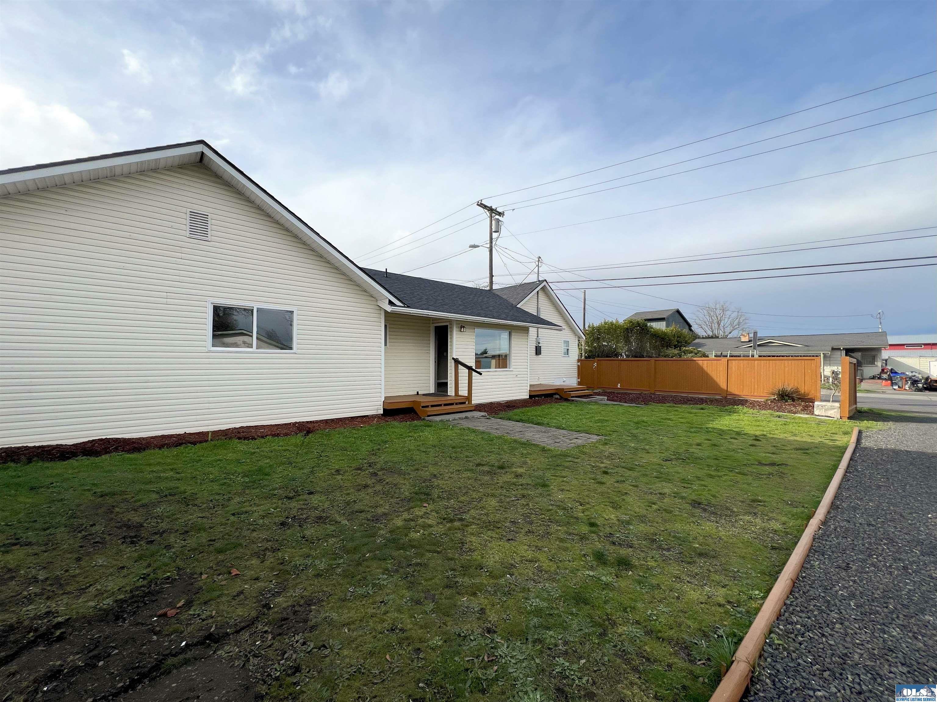 Property Photo:  137 E Fir  WA 98382 