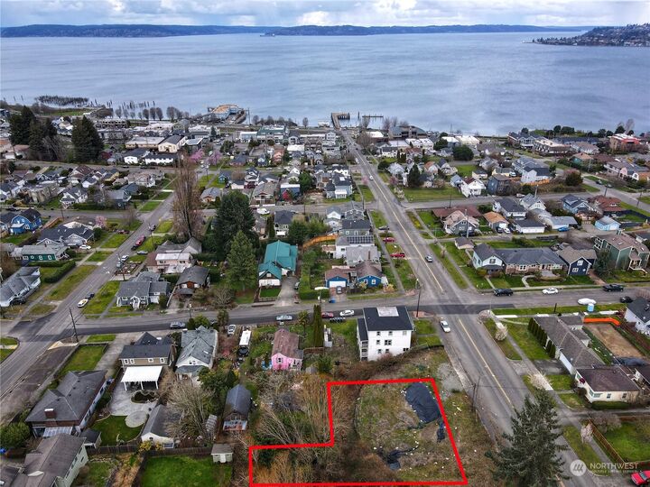 Property Photo: 2620 N McCarver Street WA 98403