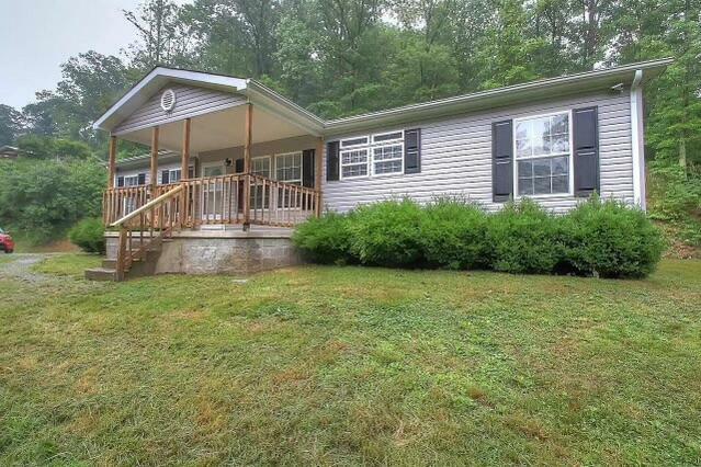 Property Photo:  131 Church Of The First Born Road  KY 40965 