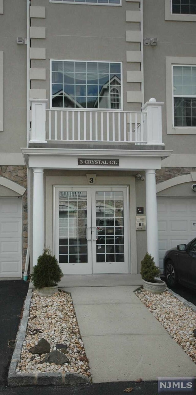 Property Photo:  3 Crystal Court B3  NJ 07424 