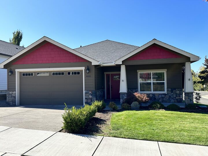 4431 Eagle Trace Drive  Medford OR 97504 photo
