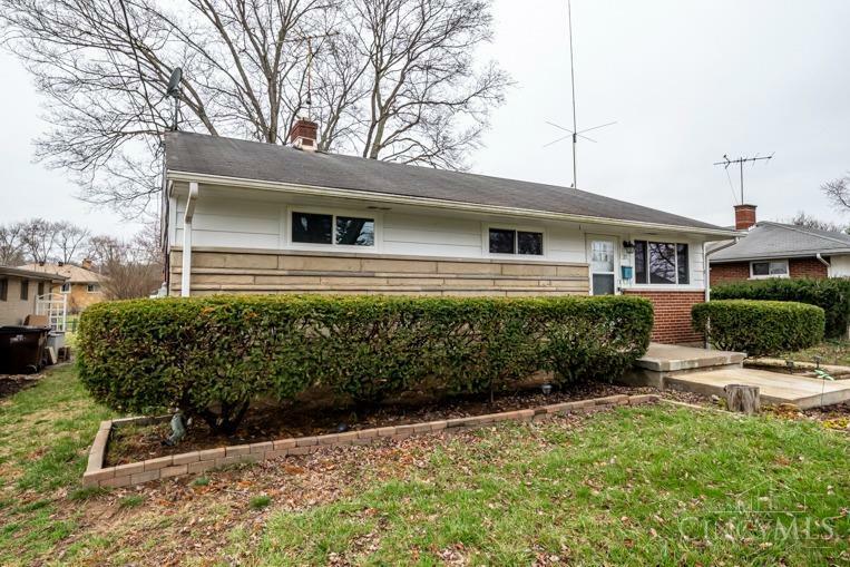 Property Photo:  27 Winnebago Drive  OH 45150 