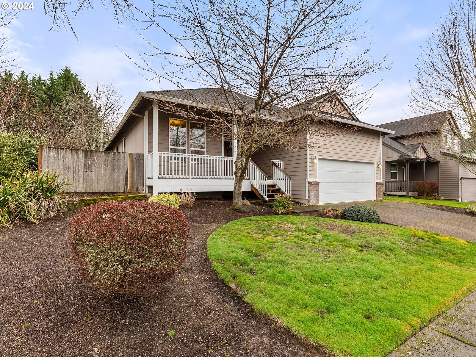 Property Photo:  15714 SE Arista Dr  OR 97267 