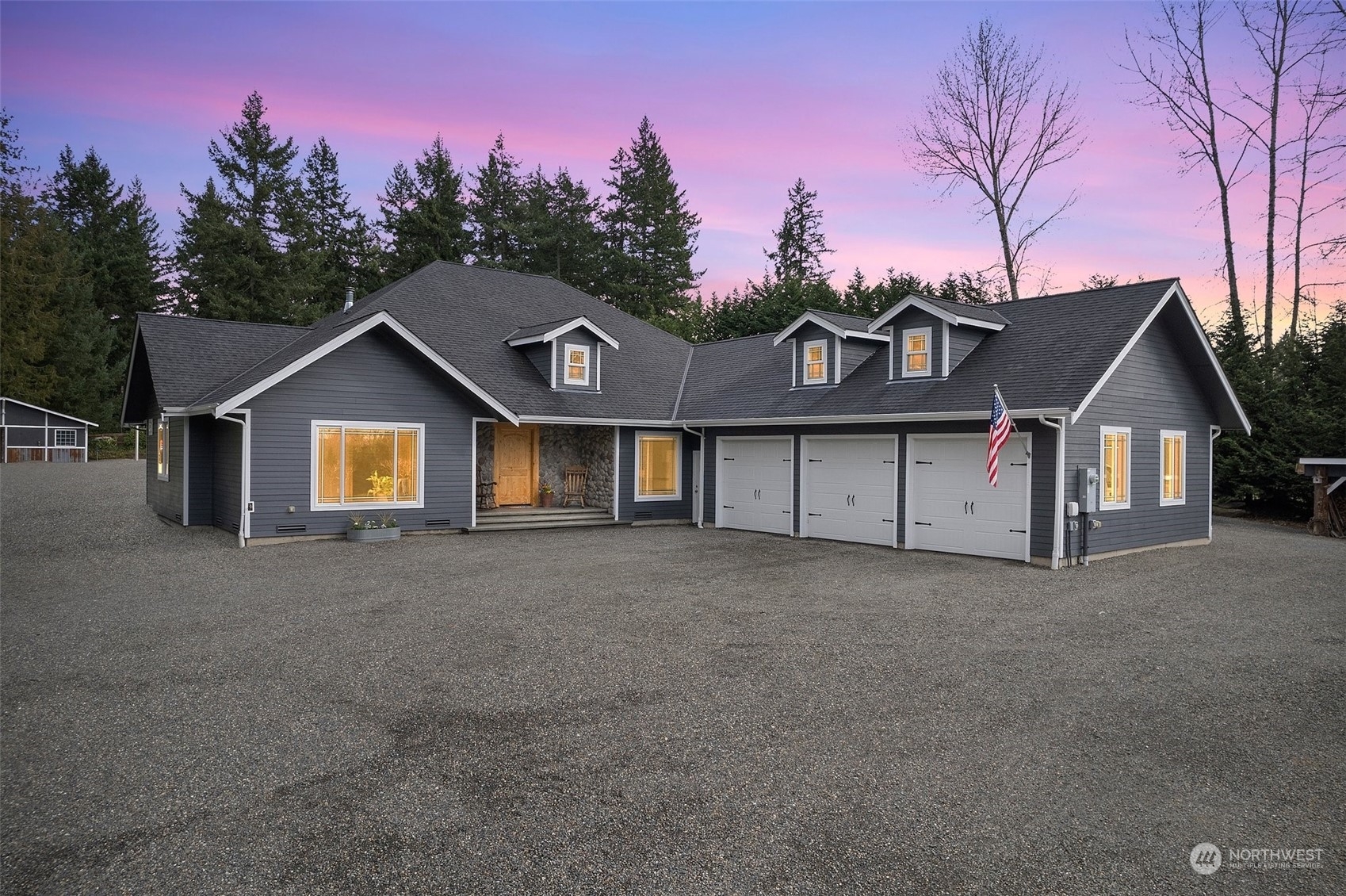 Property Photo:  21517 Orting Kapowsin Highway E  WA 98338 